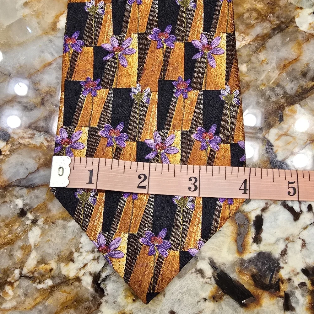 Ermenegildo Zegna silk tie floral Pattern NWT